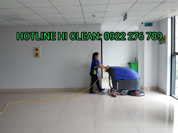 Thi công vệ sinh tòa nhà ở Thủ Đức